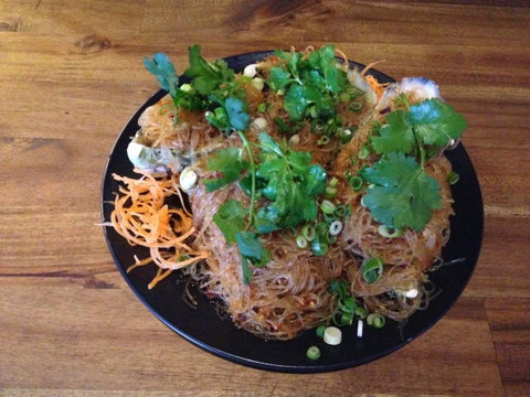 Honki Haus - Book Restaurant 0