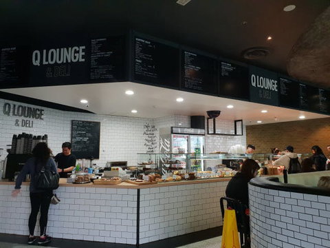 Q Lounge And Deli - Book Restaurant 0