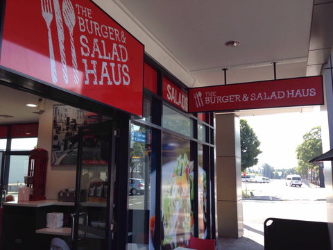 The Burger And Salad Haus - Book Restaurant 0