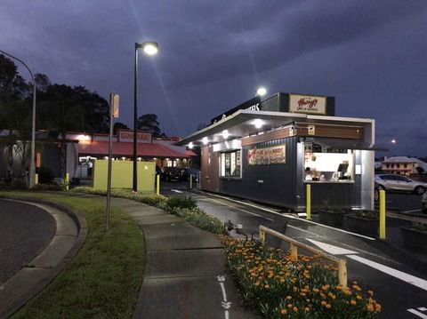 Harry's Cafe De Wheels - Woodbine - Book Restaurant 0