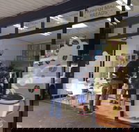 Bakery Elanora - Book Restaurant