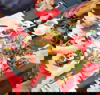 Kith 'n' Chow - Book Restaurant