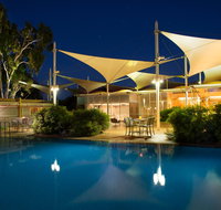 Pira Pool Bar - Book Restaurant