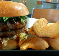 The Belmore Hotel Bistro - Book Restaurant
