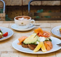 The Coffee Emporium - Strathpine - Book Restaurant