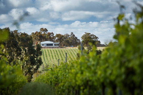 Victory Point Wines - Book Restaurant 0
