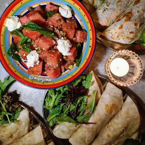 Crooked Tailor - Book Restaurant 0