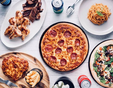 Liberty Slices - Book Restaurant 0