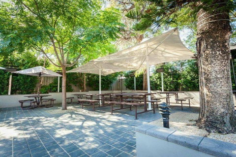 Oatley Hotel - Book Restaurant 0