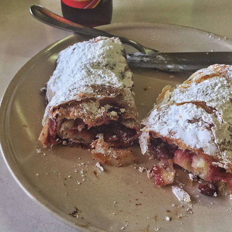 Tasic Hot Burek - Book Restaurant 0