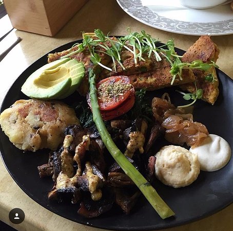 Genesis In The Hills - Book Restaurant 0