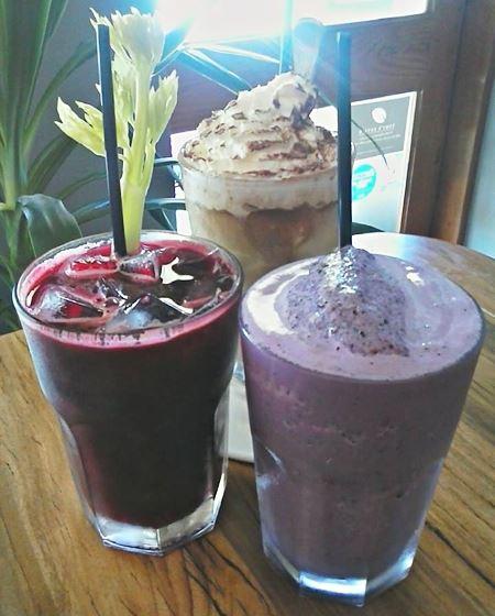 Perenti Cafe - Book Restaurant 0