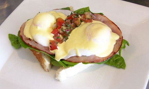 Cupz 'N' Crepes - Book Restaurant 0