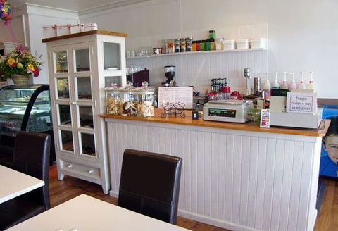 Cupz 'N' Crepes - Book Restaurant 11