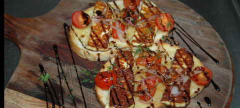 Feel Goodz Gourmet - Book Restaurant 0