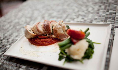 The Killer Tomato Pizzeria - Book Restaurant 9