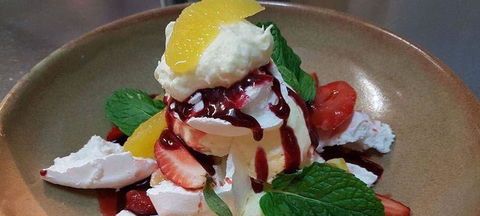 The Killer Tomato Pizzeria - Book Restaurant 2