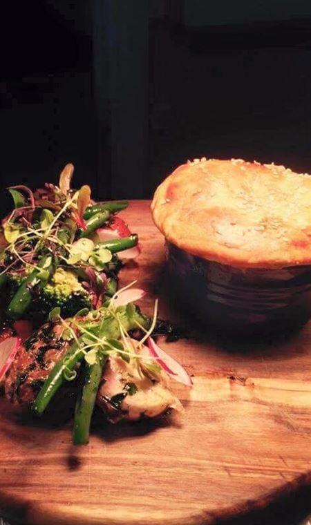 The Killer Tomato Pizzeria - Book Restaurant 4