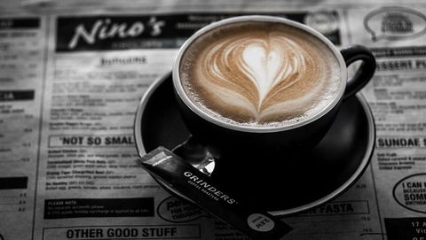 The Killer Tomato Pizzeria - Book Restaurant 6