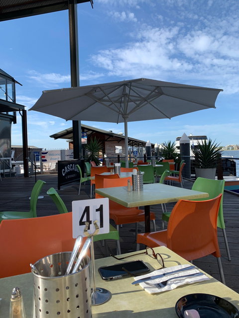 Riverside Cafe - Book Restaurant 8