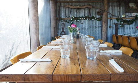 Rollonin Cafe - Book Restaurant 3