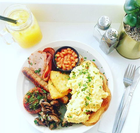 The Anchorage Cafe - Book Restaurant 19