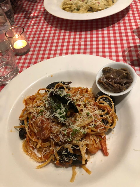 Lambretta Cucina Italiana - Book Restaurant 1