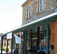 One White Kite - Book Restaurant