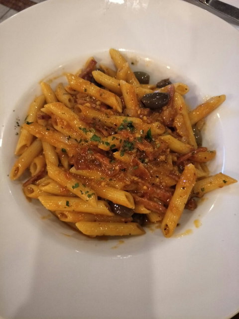 Tiamo Cafe Restaurant - Book Restaurant 2