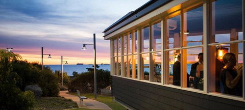 Volume Cafe - Docklands - Book Restaurant 3