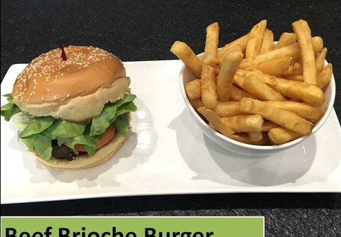 Daily Bean Cafe - Book Restaurant 8