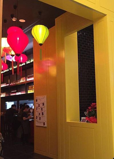 District 1 HCMC - Book Restaurant 4