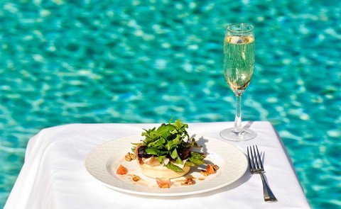 Jayliano's - Book Restaurant 14