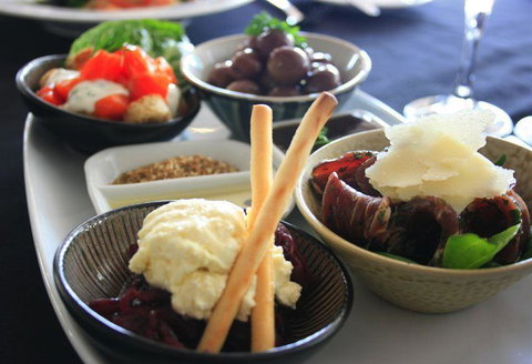 Jayliano's - Book Restaurant 18