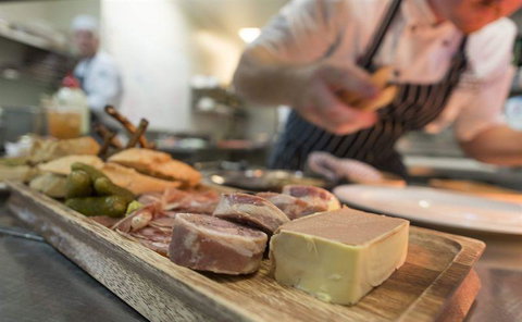 Jayliano's - Book Restaurant 19