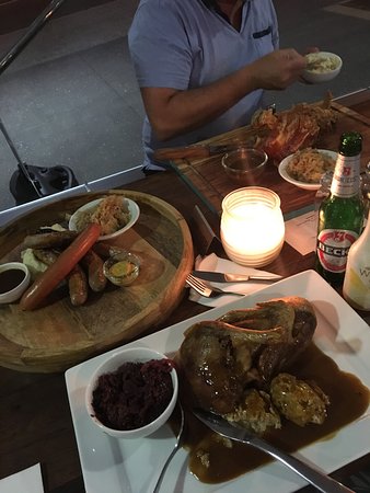 North Lakes QLD Book Restaurant