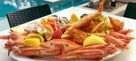 Rockpools Cafe Bar & Function Centre - Book Restaurant 3