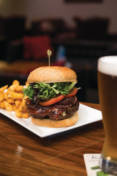 Dolly’s Bar & The Hibiscus Tavern - Book Restaurant 1