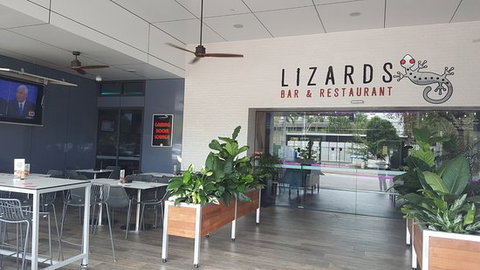 Lizards Bar & Restaurant - Book Restaurant 0