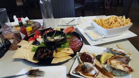 Oyster Bar Darwin - Book Restaurant 0