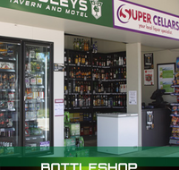 Dooleys Springsure - Book Restaurant