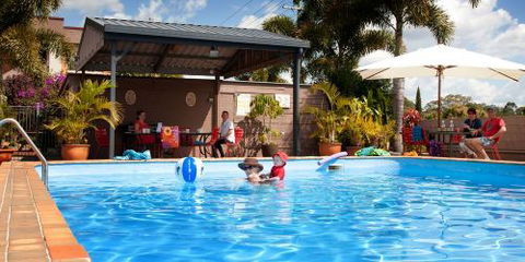 Maryborough Motel & Conference Centre - Book Restaurant 3