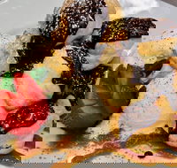 Phoebes Licensed Restaurant - Book Restaurant