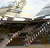 Post Office Hotel - Book Restaurant