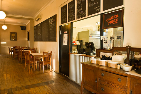 Belmore Hotel Scone - Book Restaurant 1