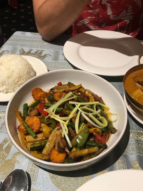 Isa Hotel - Book Restaurant 9