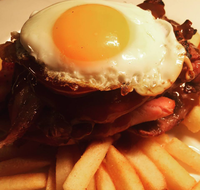 Warilla Hotel - Book Restaurant