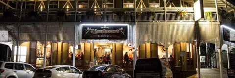 Eumundi Imperial Hotel - Book Restaurant 0