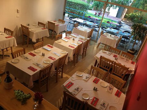 Pan O Vino Italian Restaurant - Book Restaurant 0