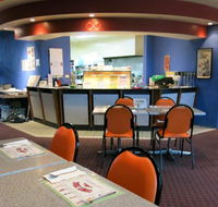 Gloucester Bowling  Recreation Club - Book Restaurant